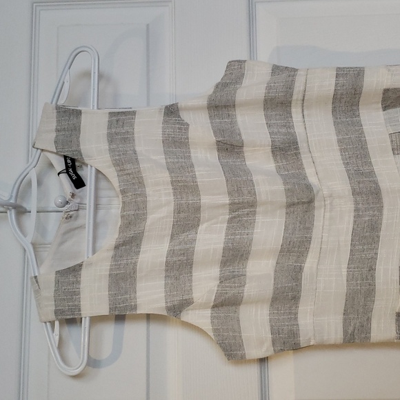 Linen Blend Jumpsuit - Picture 2 of 8